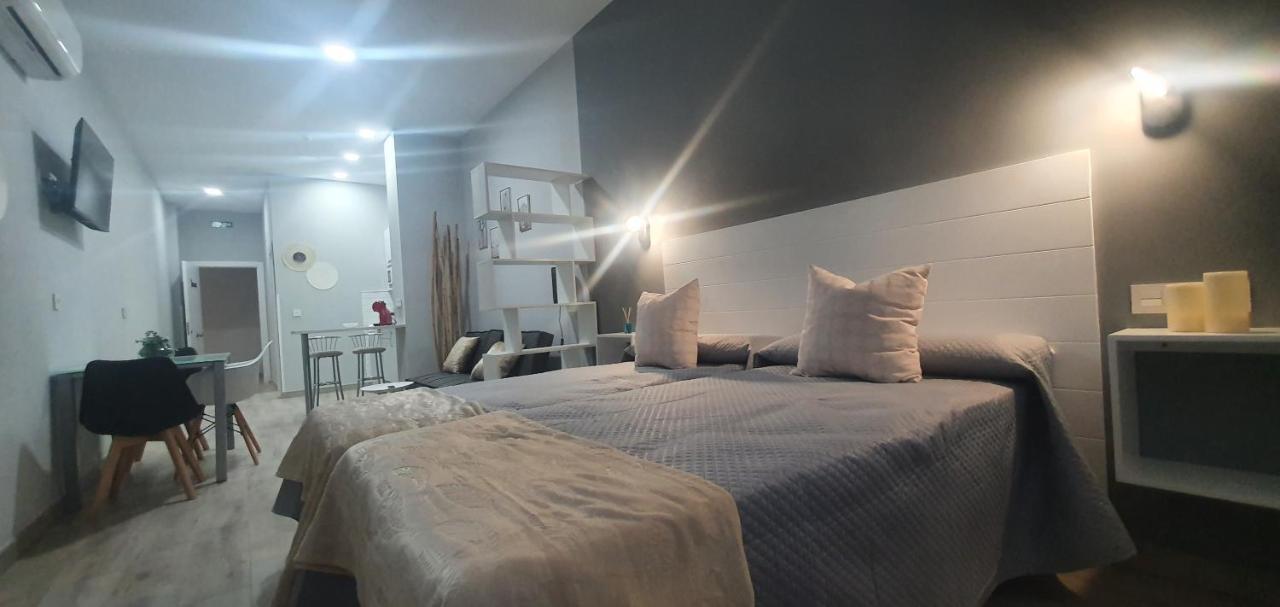 Apartamentos Las Trece Llaves Jacuzzi Bajo Reserva Mérida Luaran gambar